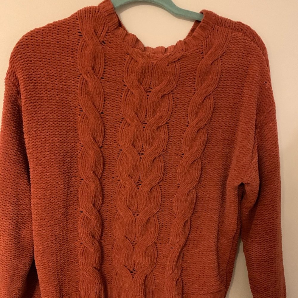 American Eagle Sweater